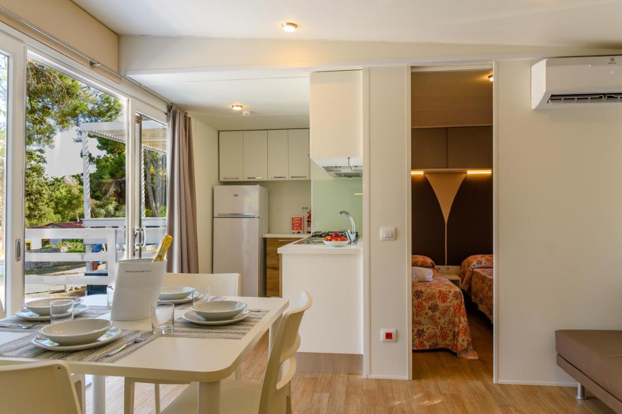 Camping La Scogliera 산타체사리텀 외부 사진